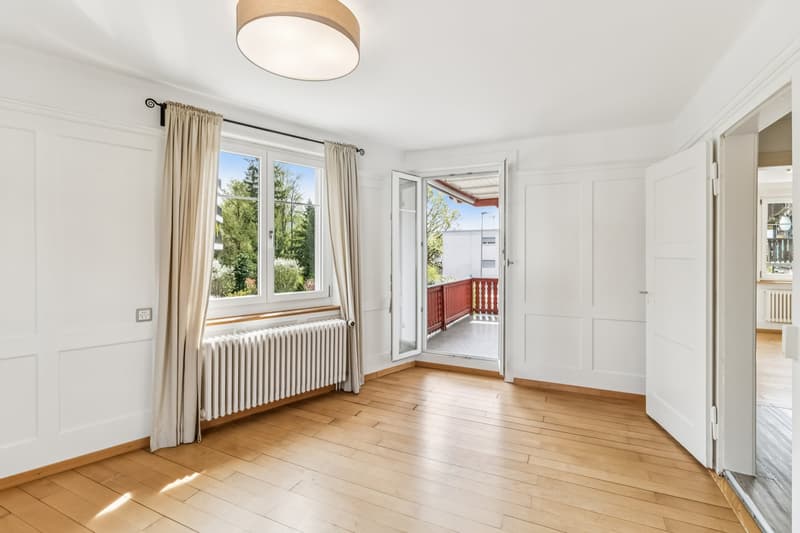 Lichtdurchflutetes Wohn-/Esszimmer 4-Zimmer-Maisonettewohnung