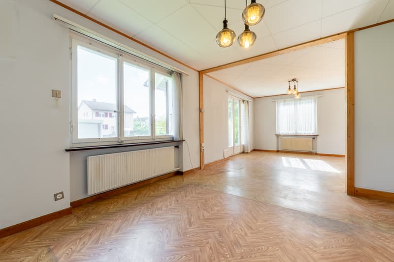 Wohn- und Essbereich mit Ausgang zum Gartensitzplatz, Erdgeschoss