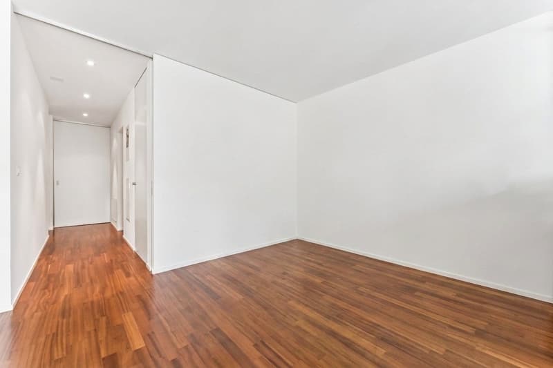 Kurze Wege innerhalb der Wohnung, ergänzt durch Schiebetüren - sie vermitteln ein modernes, luftiges Wohngefühl mit urbanem Charakter