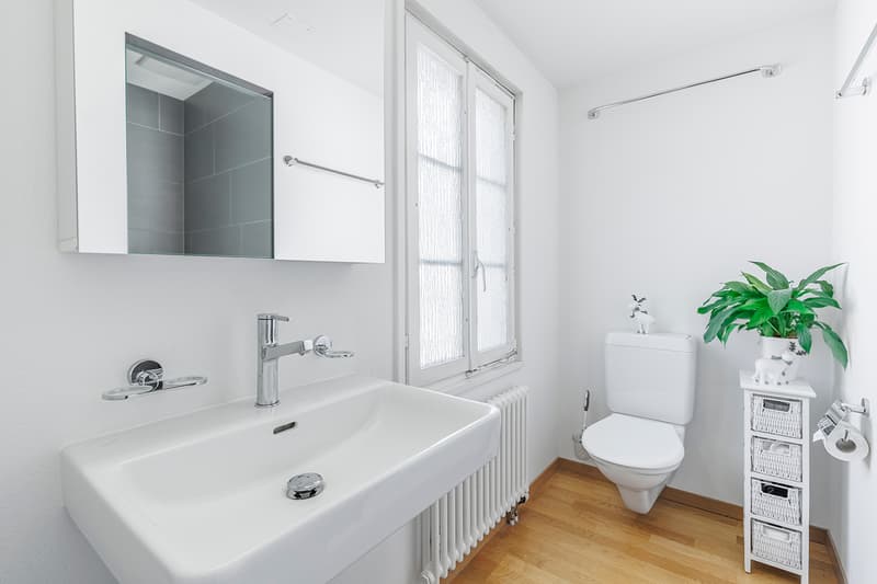 Badezimmer, Wohnung im 1. Obergeschoss