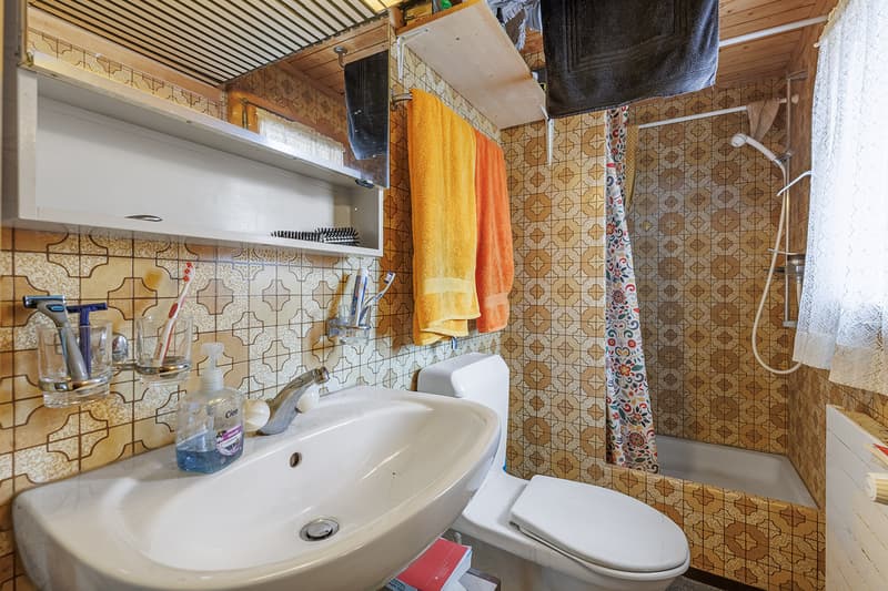 Badezimmer WHG 2.OG