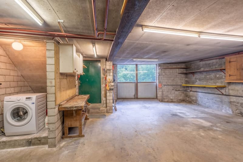 Garage (Dieses Bild wurde virtuell inszeniert)