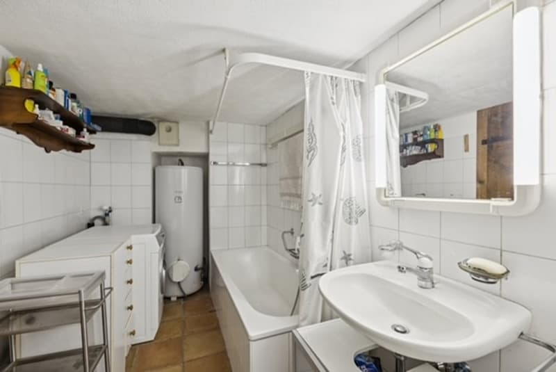 Toilette / Bad