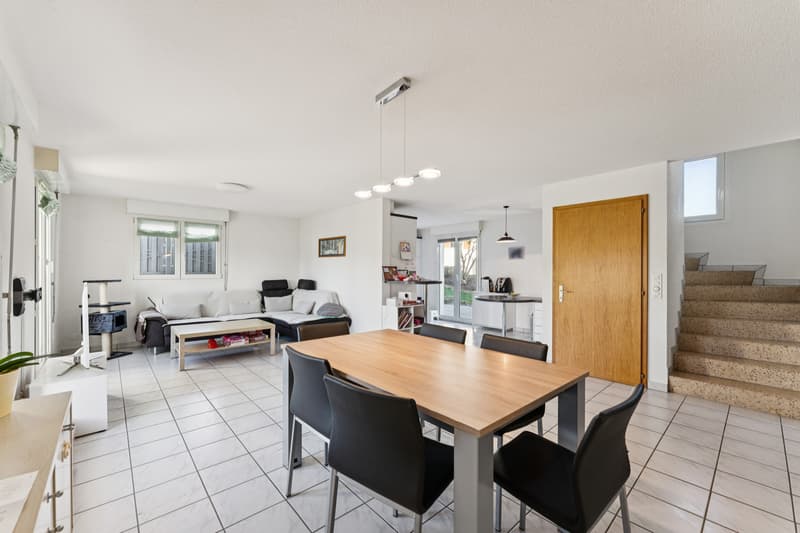 Séjour et salle à manger du 5.5 pces