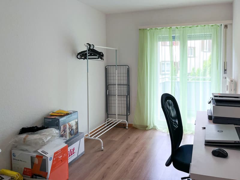 Appartamento di 4 locali di stile in posizione ottimale a Einsiedeln (7)