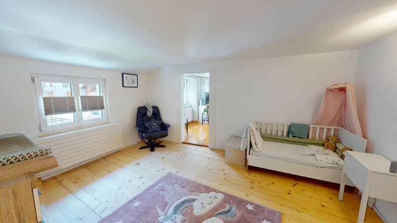 House with huge outbuilding total usable area 395m2 (13)