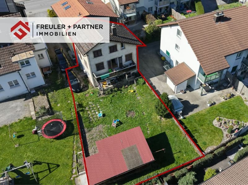 4½-Zi Doppel-Einfamilienhaus an zentraler Lage (1)