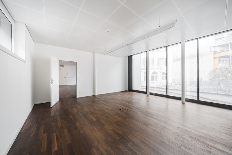 Office/Practice space in prime location! (7)