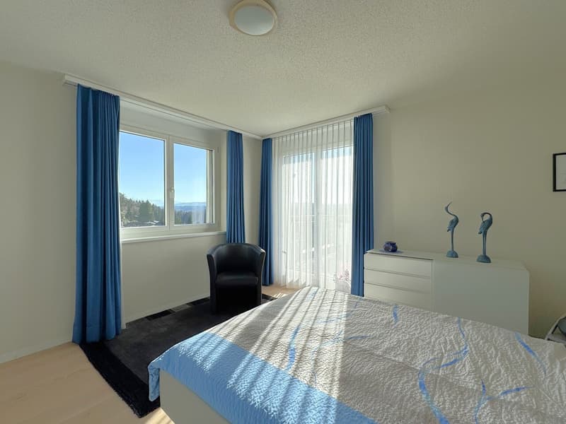 Terrace apartment with impressive panoramic view including two parking spaces (7)
