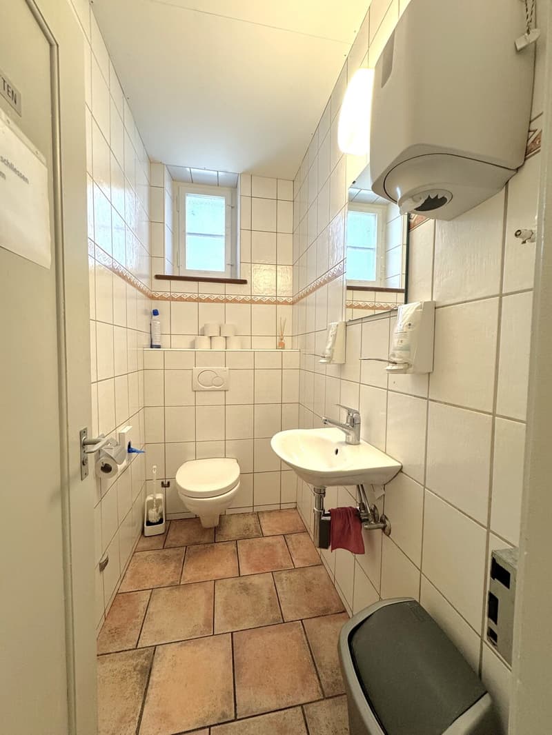 Commercial space in the heart of Turgi, in a central location (5)