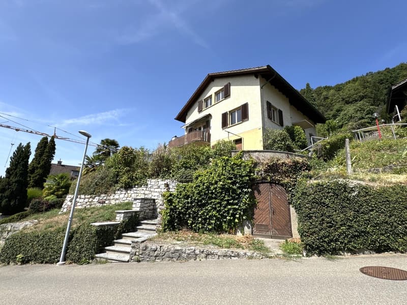 Building land/Single-family house in a quiet, sunny location with a view - a rarity! (3)
