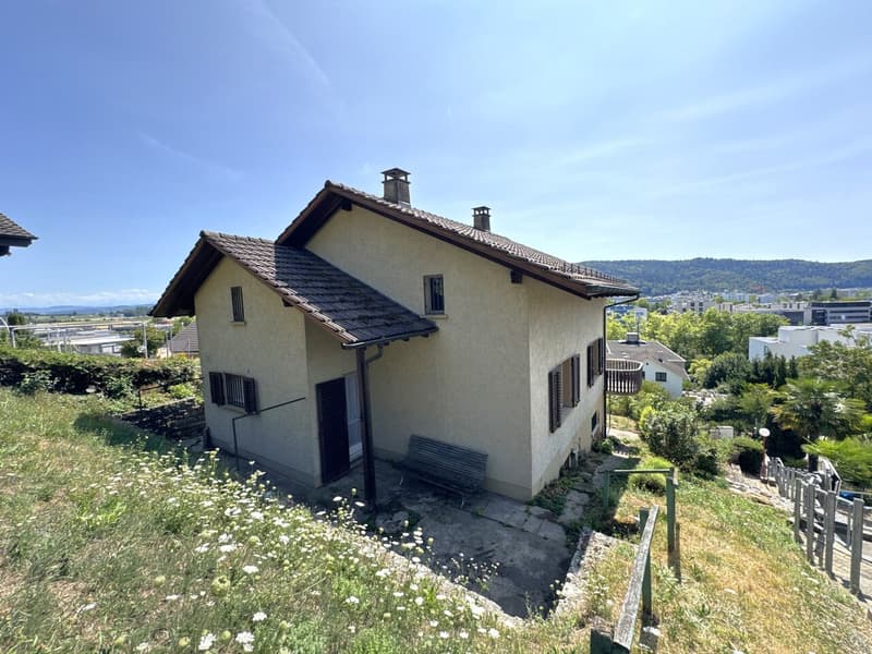 Building land/Single-family house in a quiet, sunny location with a view - a rarity! (4)