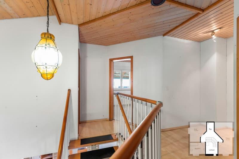 Maison d'angle avec grange, étable et jardin : potentiel de rénovation abordable à Buch SH (6)