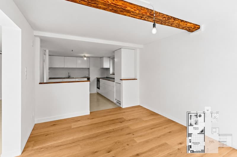 Primo occupante con feeling di casa, appartamento maisonnette ristrutturato di 3,5 locali con area di seduta (2)