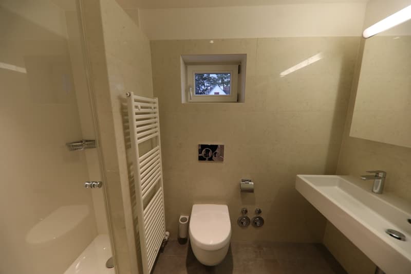 High-quality renovated apartment in a central, quiet location (2)