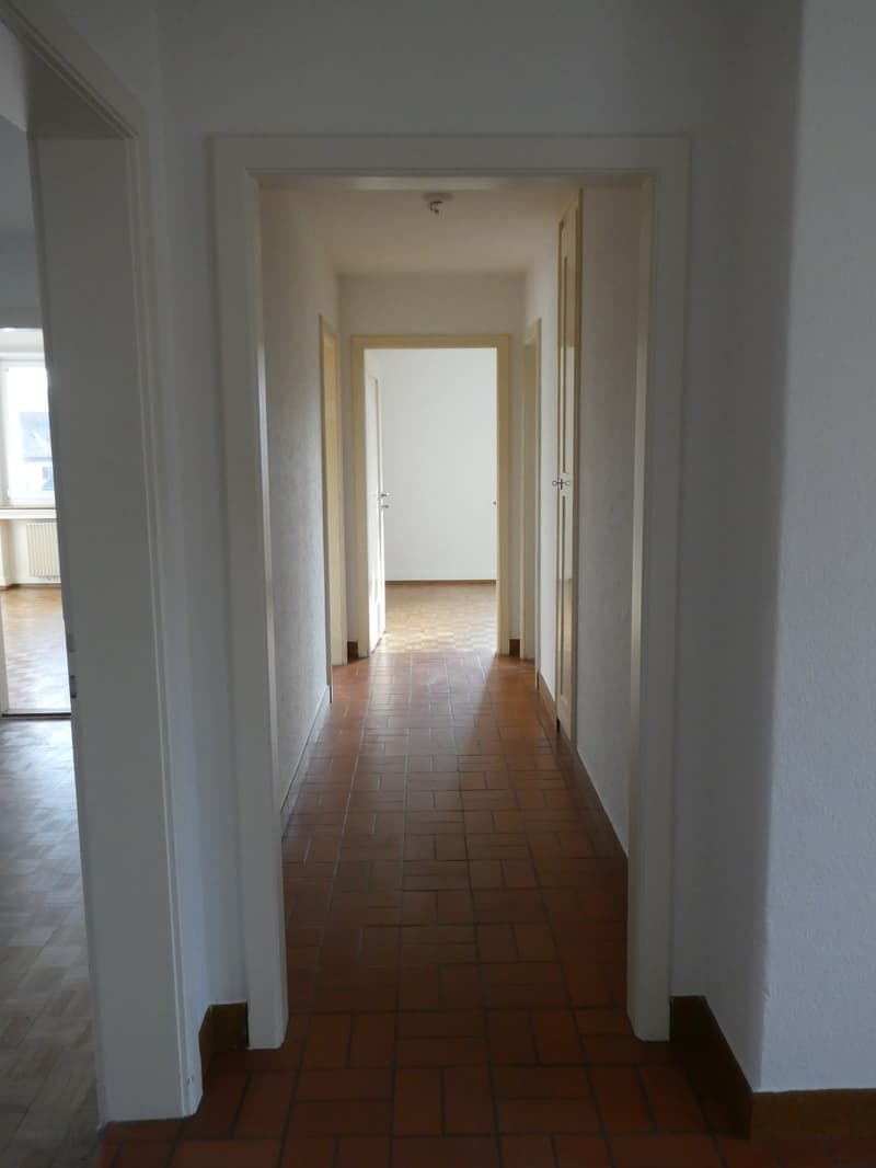 3.5 plus 1 Zusatzzimmer-Wohnung in Schaffhausen Mutzentäli (7)