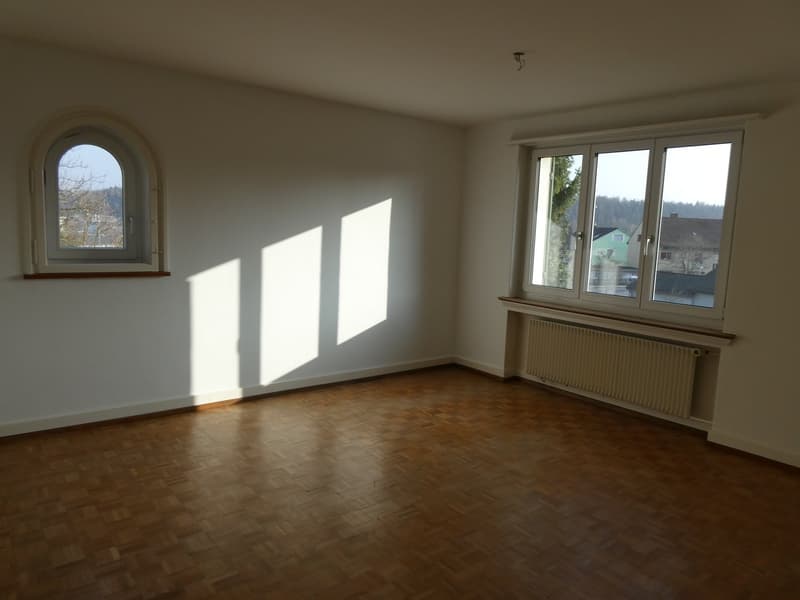 3.5 plus 1 Zusatzzimmer-Wohnung in Schaffhausen Mutzentäli (3)