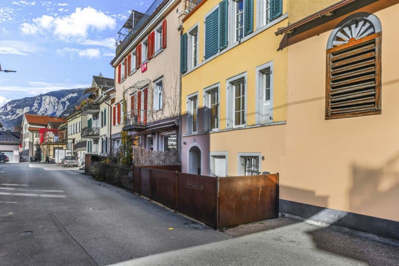 Appartamento esclusivo di 5,5 locali nel cuore di Chur (2)