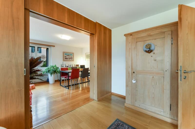 Einfamilienhaus mit Einliegerwohnung, PV-Anlage & 10 Zimmern - ideal für Familien (6)