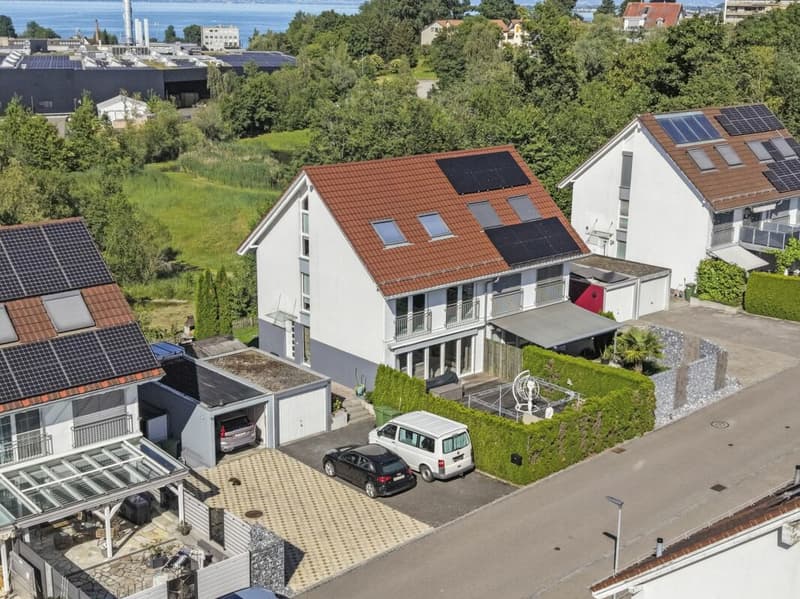 Family happiness in Goldach - 5.5-room corner house with spacious garden (17)