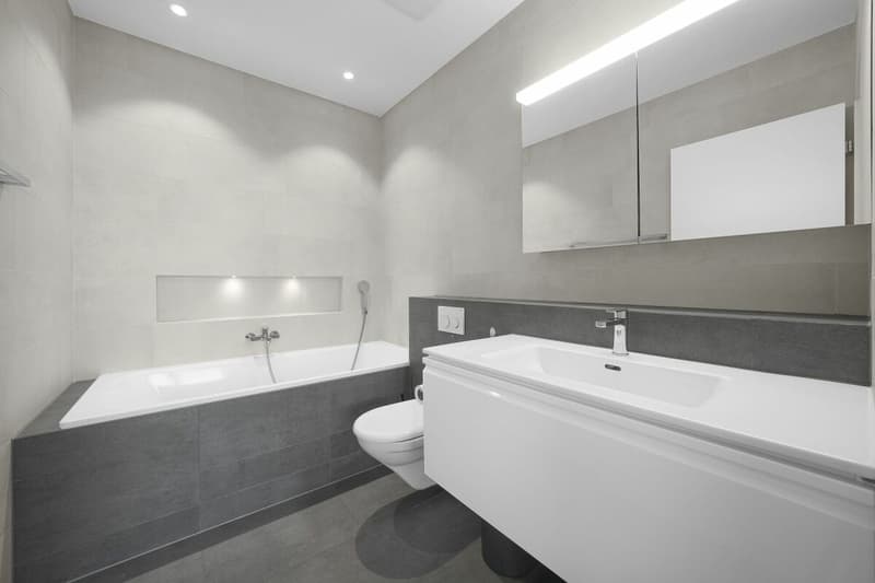 Selten in Tübach - 4.5 Zimmer-Whg. mit 220m² Garten, privater Waschküche & Bodenseeblick (19)