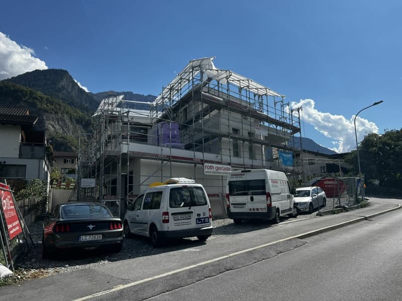 Exklusive Gartenwohnung mit viel Privatsphäre - 5.5 Zimmer in Trimmis (1)