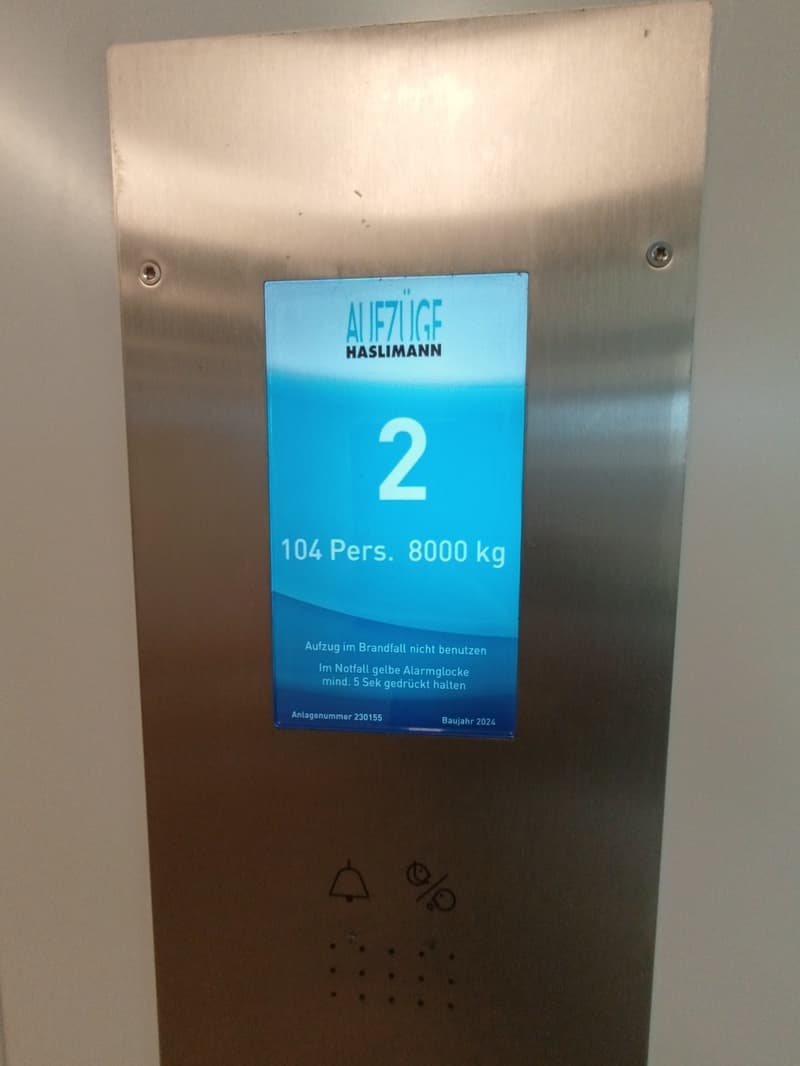 Daten Hydraulischer Warenaufzug 8 Tonnen