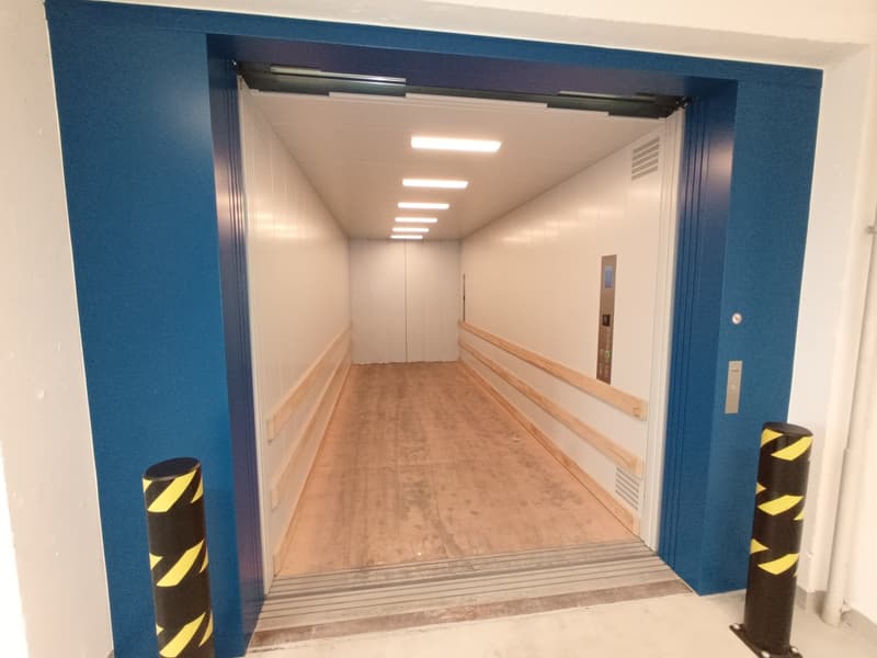 Ansicht Gewerbeaufzug