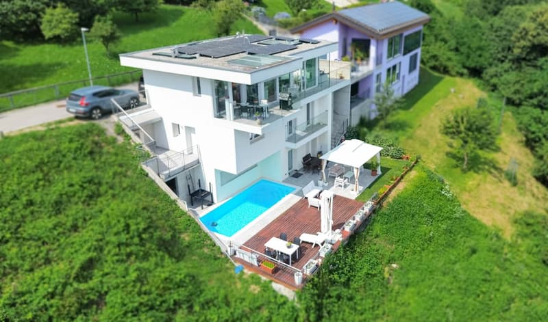 Prestigiosa Villa mit Seeblick und Pool in Cademario (2)