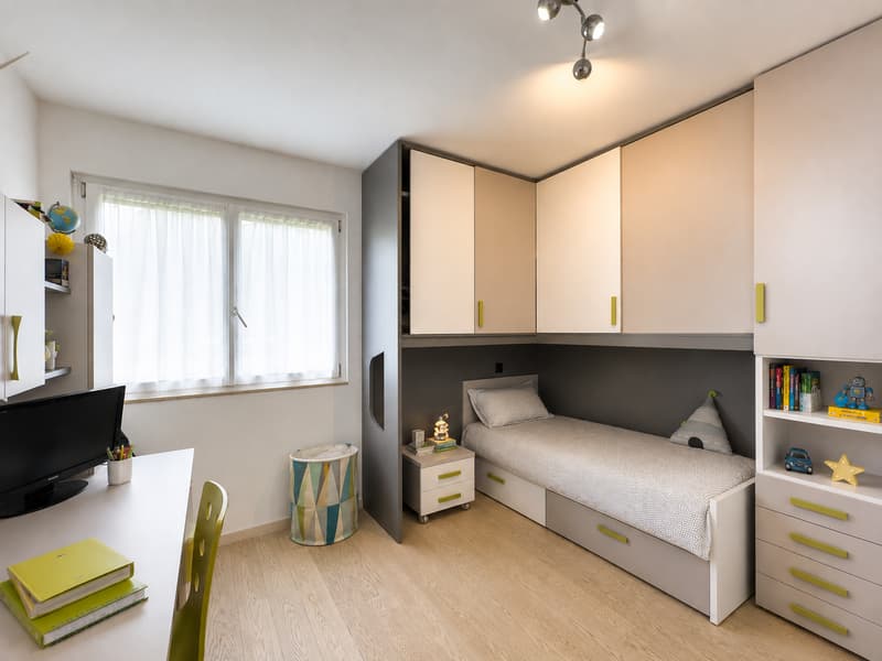 Maison bifamiliale avec grand jardin à Morbio Inferiore (8)