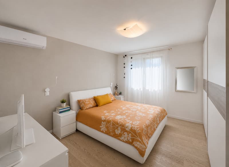 Maison bifamiliale avec grand jardin à Morbio Inferiore (4)
