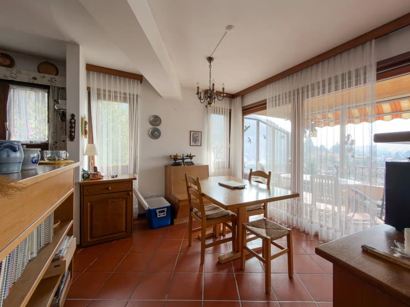 Semi-detached house in Vezia (9)