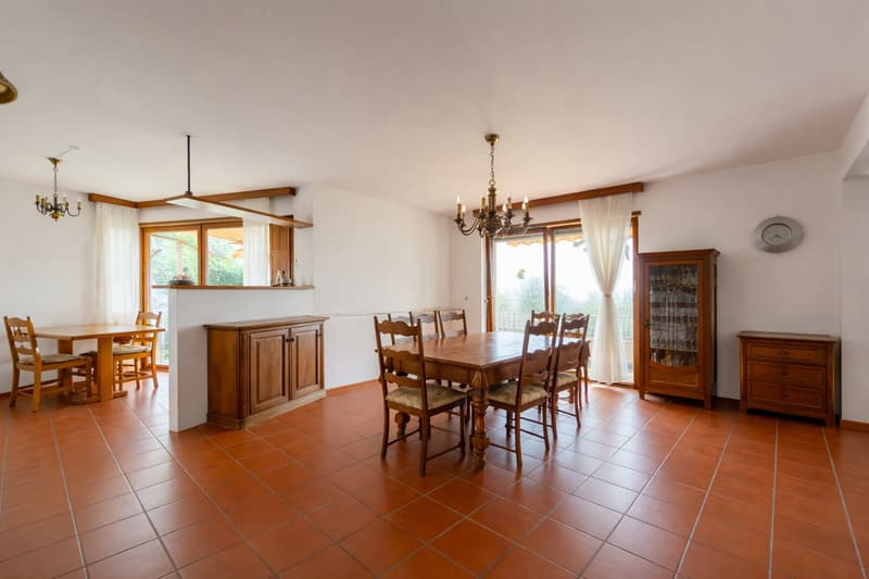 Semi-detached house in Vezia (7)