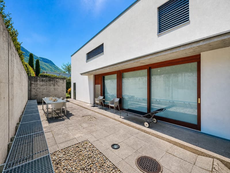 Semi-detached house with garden in Villa Luganese (8)