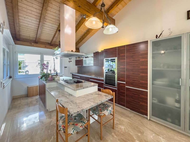 Maison unifamiliale avec jardin et piscine à Bioggio (2)