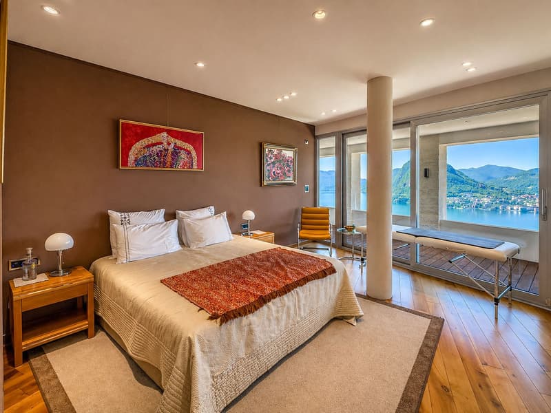 Luxury duplex apartment with lake view in Aldesago (11)