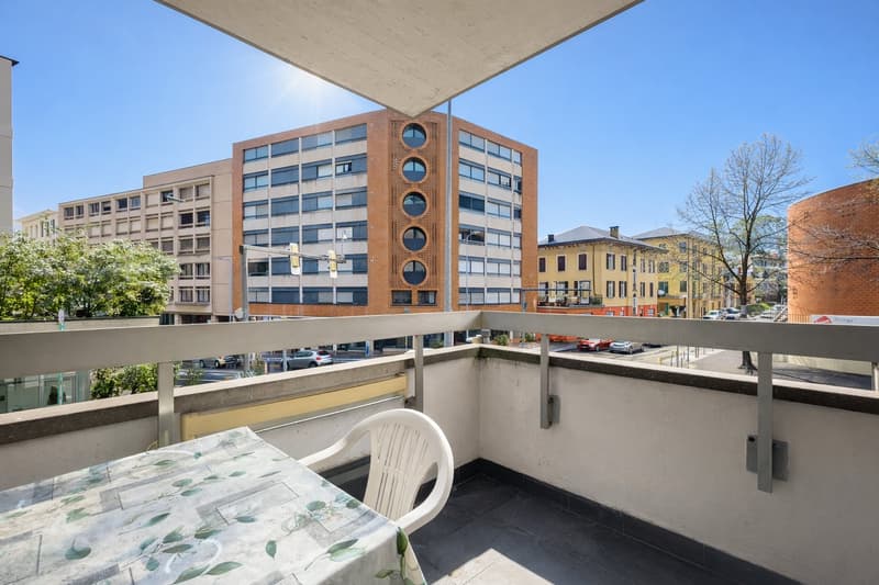 Appartamento 2.5 locali a Lugano vicino alla stazione (5)