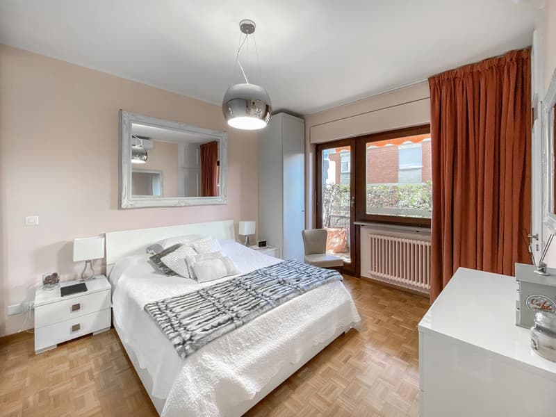 Geräumige 5.5-Zimmer-Wohnung im Zentrum (6)