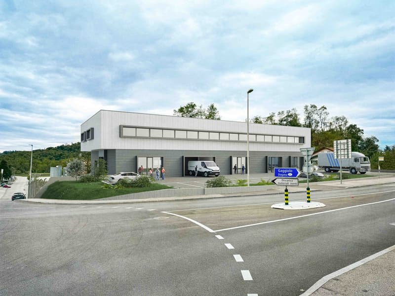 Gewerbliches Gebäude in Stabio (1)