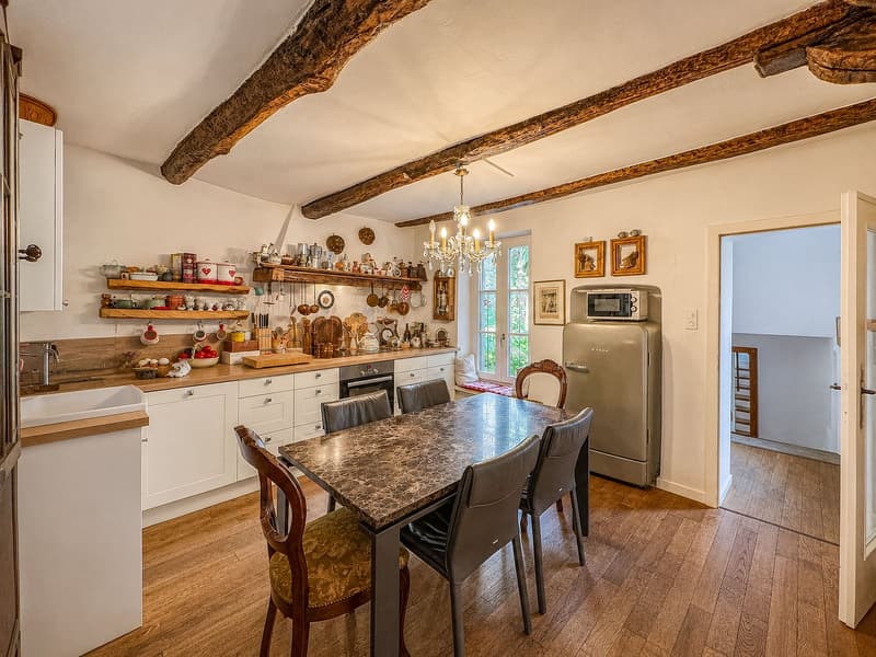 Prestigious period villa in the heart of Caslano (3)