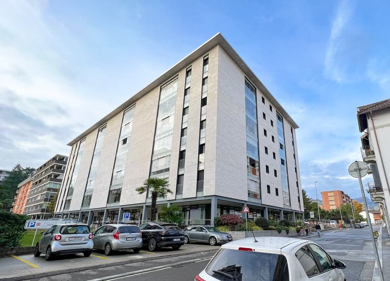 3.5 locaux de construction récente à Molino Nuovo (6)