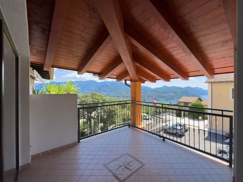 Haus mit zwei Wohnungen und Seeblick renoviert (4)