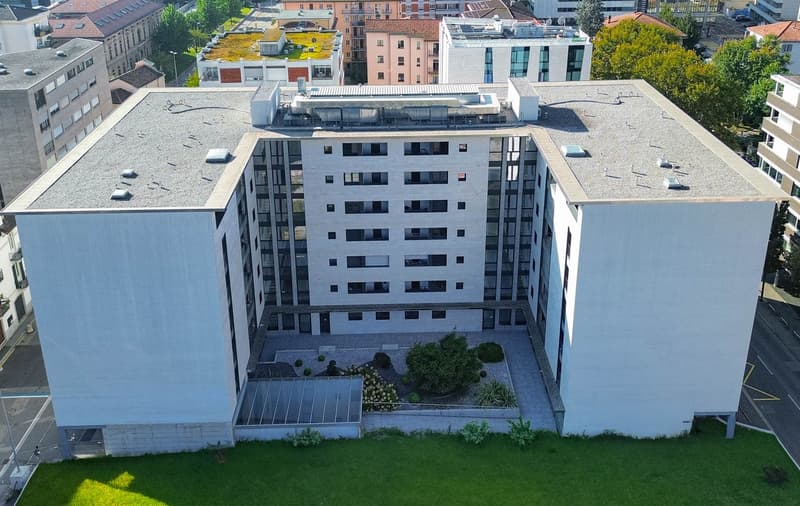 Moderne 3.5 Zimmer Wohnung in Lugano in einer eleganten Wohnanlage (6)