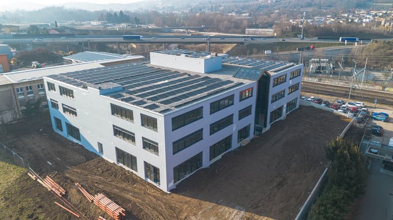Stabile Handwerk neu gebaut in Mendrisio (2)