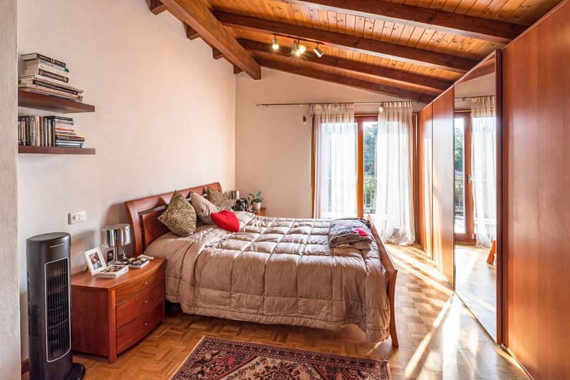 Casa con giardino a Stabio (3)