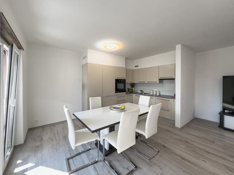 Wohnung 3.5 Zimmer mit teilweisem Seeblick in Melide (2)