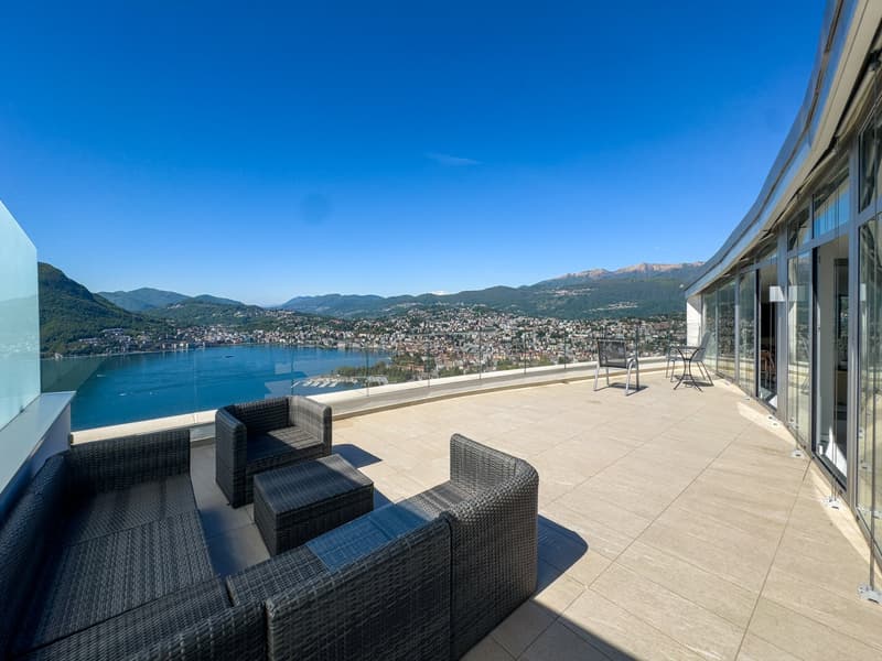 Appartamento duplex di lusso vista lago ad Aldesago (4)