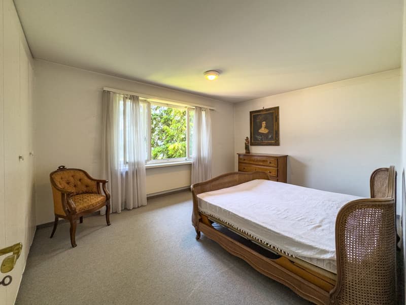 Villa mit Garten und offener Aussicht auf den Luganer Golf in Carona (8)
