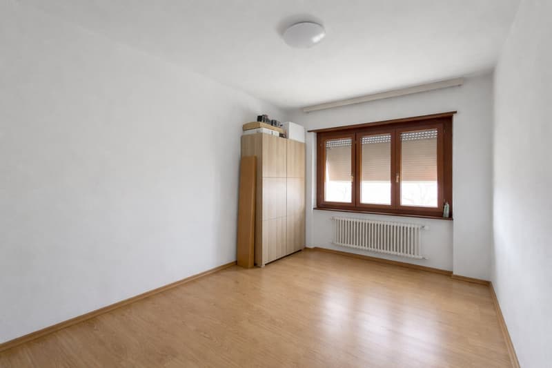 Casa bifamiliare a Vezia (5)