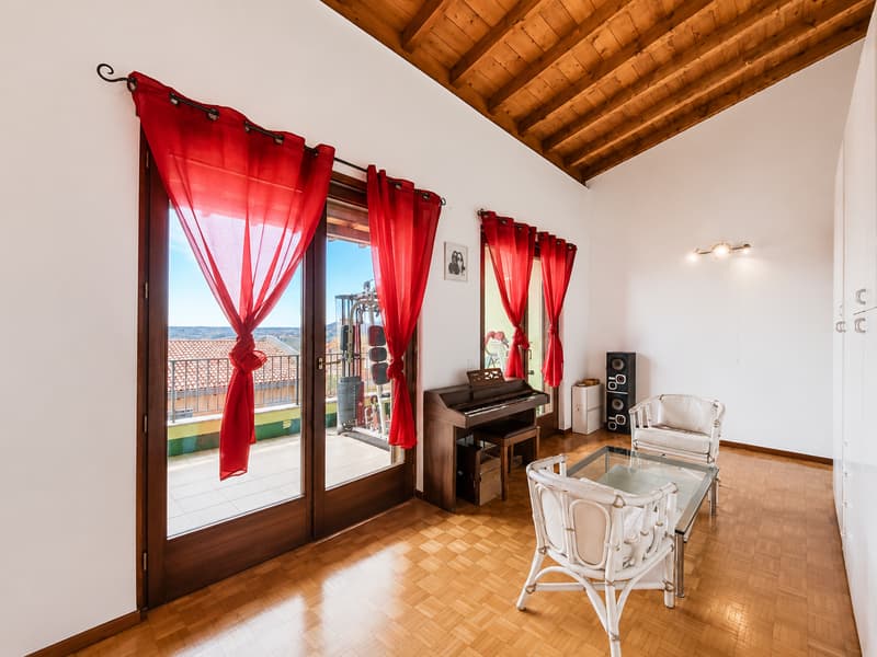 Casa a schiera di 6.5 locali con giardino a Castel San Pietro (8)
